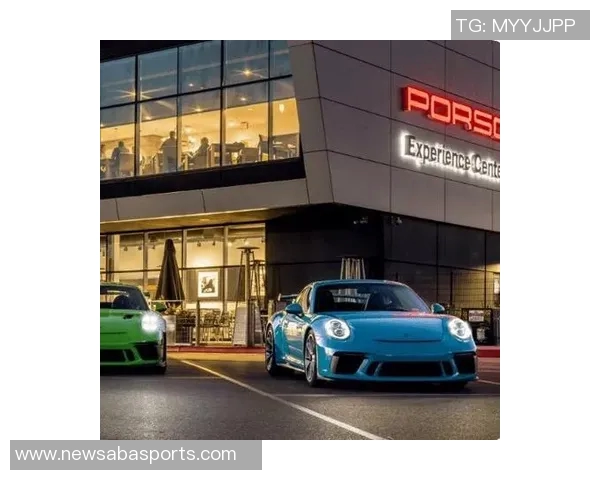 东契奇训练后带队友团建体验保时捷专业赛道试驾乐趣