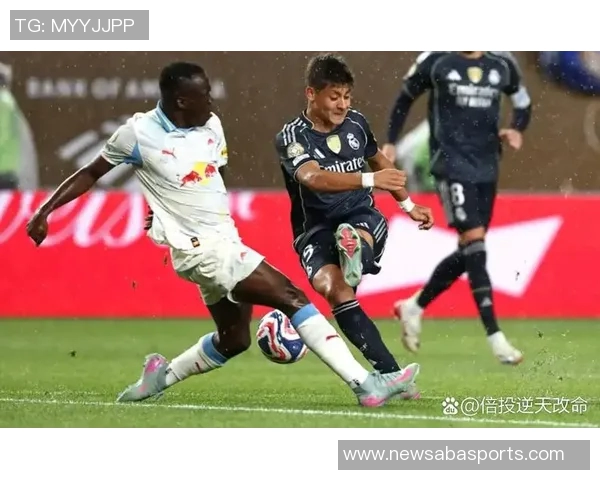 迪卡尼奥直言尤文战术乏力难以争冠引发热议